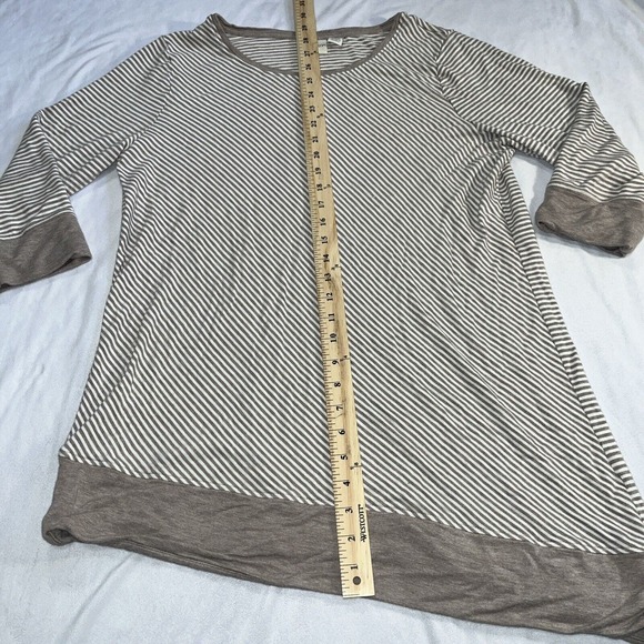 Chicos Sz 2 ZENERGY RETREAT Asymmetrical Tunic - Picture 7 of 11